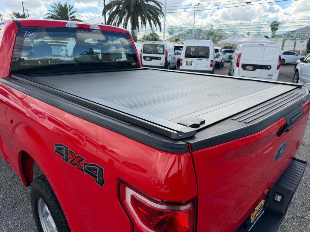 Ford F-150 Vehicle Full-screen Gallery Image 42