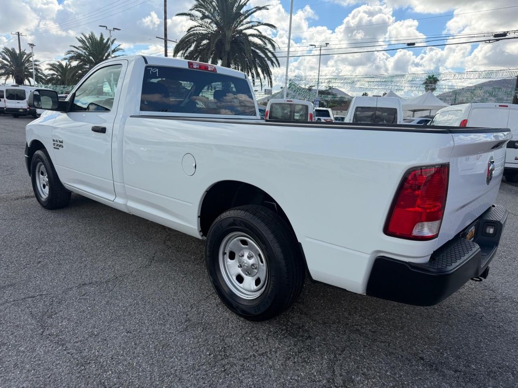 Ram 1500 Vehicle Full-screen Gallery Image 09