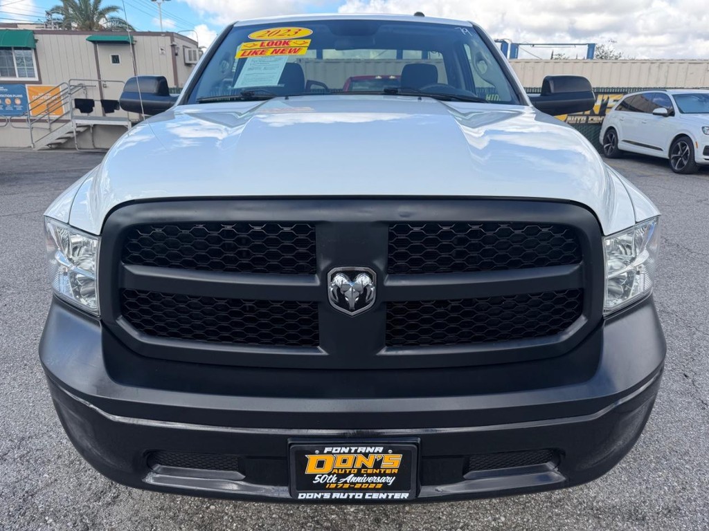 Ram 1500 Vehicle Full-screen Gallery Image 14
