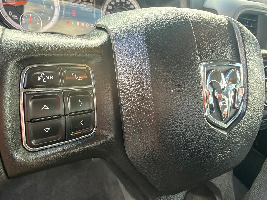 Ram 1500 Vehicle Full-screen Gallery Image 26