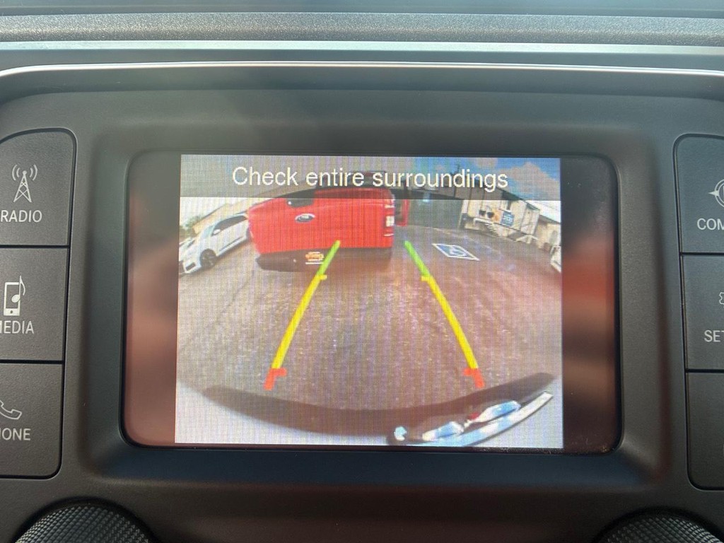 Ram 1500 Vehicle Full-screen Gallery Image 30