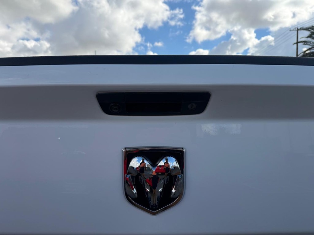 Ram 1500 Vehicle Full-screen Gallery Image 31