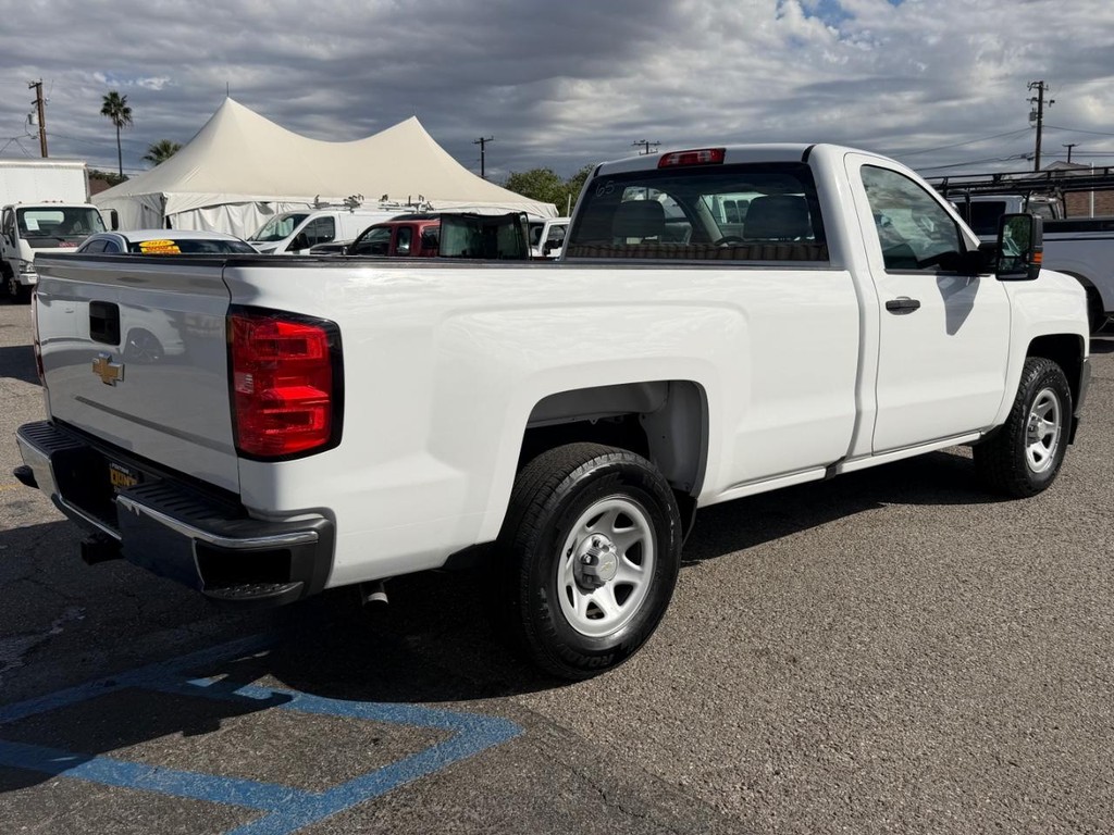 Chevrolet Silverado 1500 Vehicle Full-screen Gallery Image 06