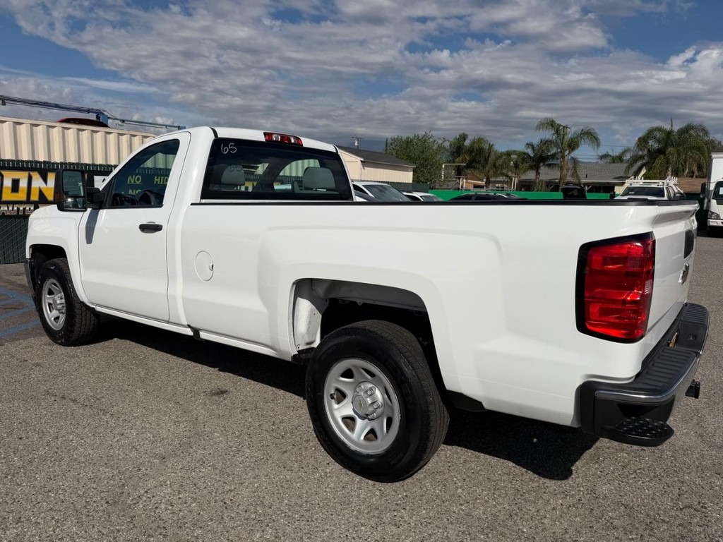 Chevrolet Silverado 1500 Vehicle Full-screen Gallery Image 09
