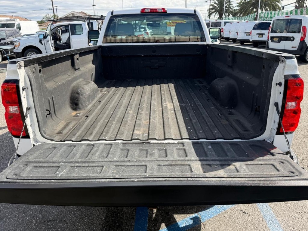 Chevrolet Silverado 1500 Vehicle Full-screen Gallery Image 33