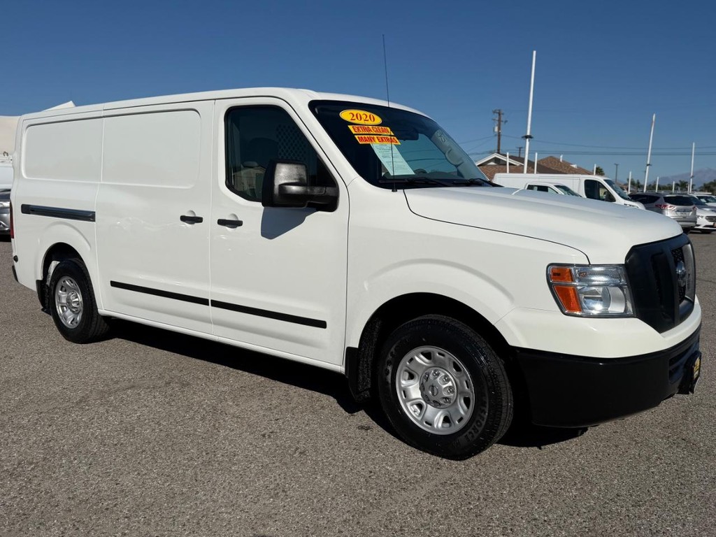 Nissan NV1500 SV Cargo Van Vehicle Full-screen Gallery Image 04