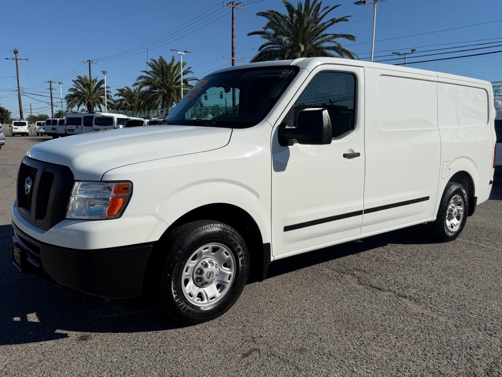 Nissan NV1500 SV Cargo Van Vehicle Full-screen Gallery Image 13
