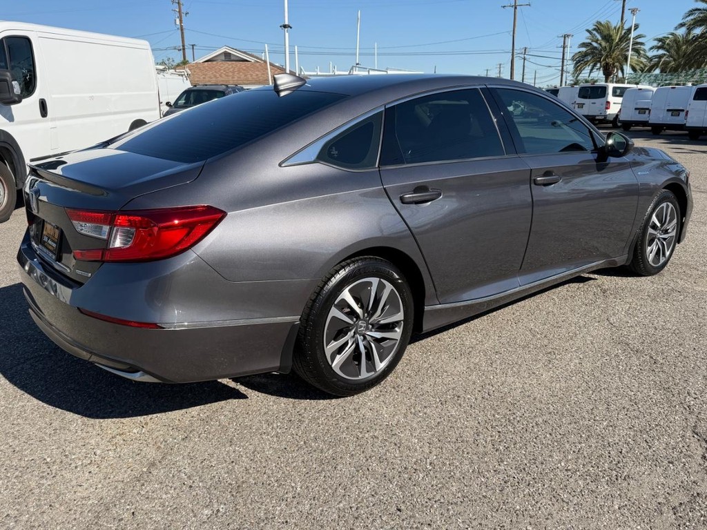 Honda Accord Hybrid Vehicle Full-screen Gallery Image 06