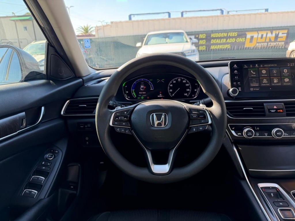 Honda Accord Hybrid Vehicle Full-screen Gallery Image 27