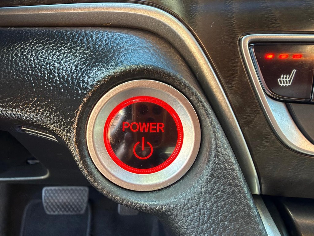 Honda Accord Hybrid Vehicle Full-screen Gallery Image 37