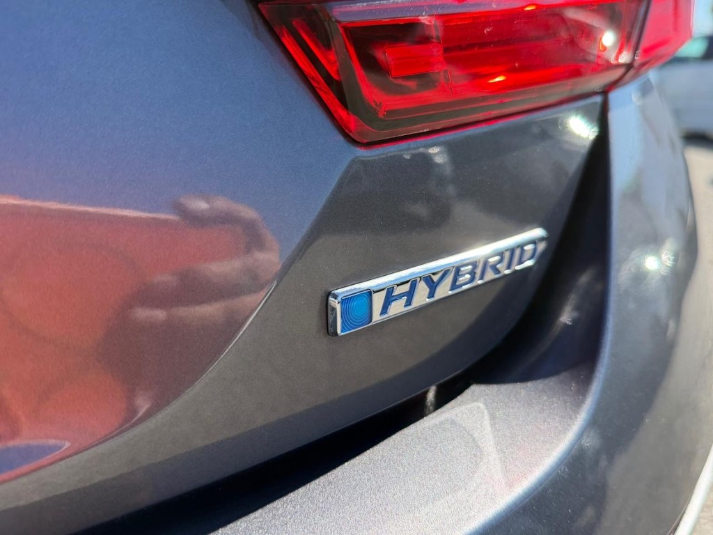 Honda Accord Hybrid Vehicle Full-screen Gallery Image 49