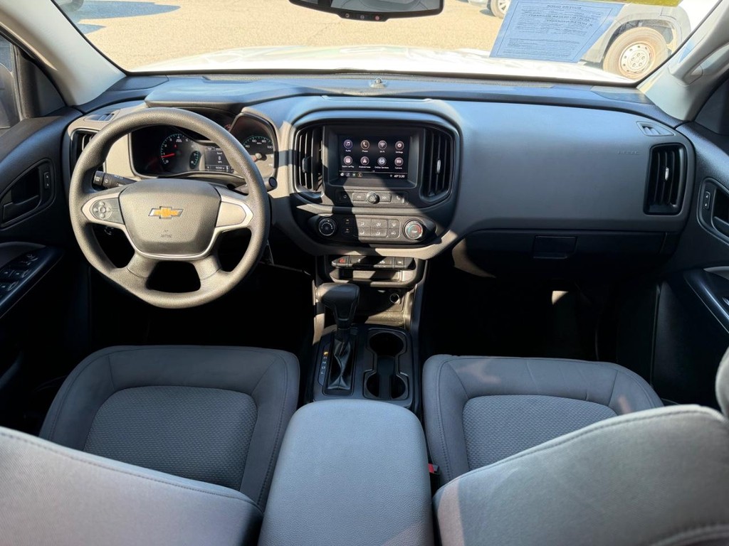Chevrolet Colorado Vehicle Full-screen Gallery Image 23