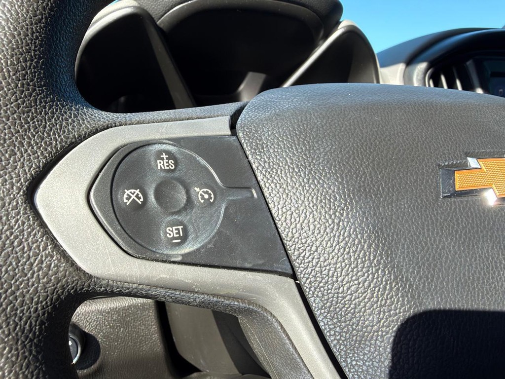 Chevrolet Colorado Vehicle Full-screen Gallery Image 28