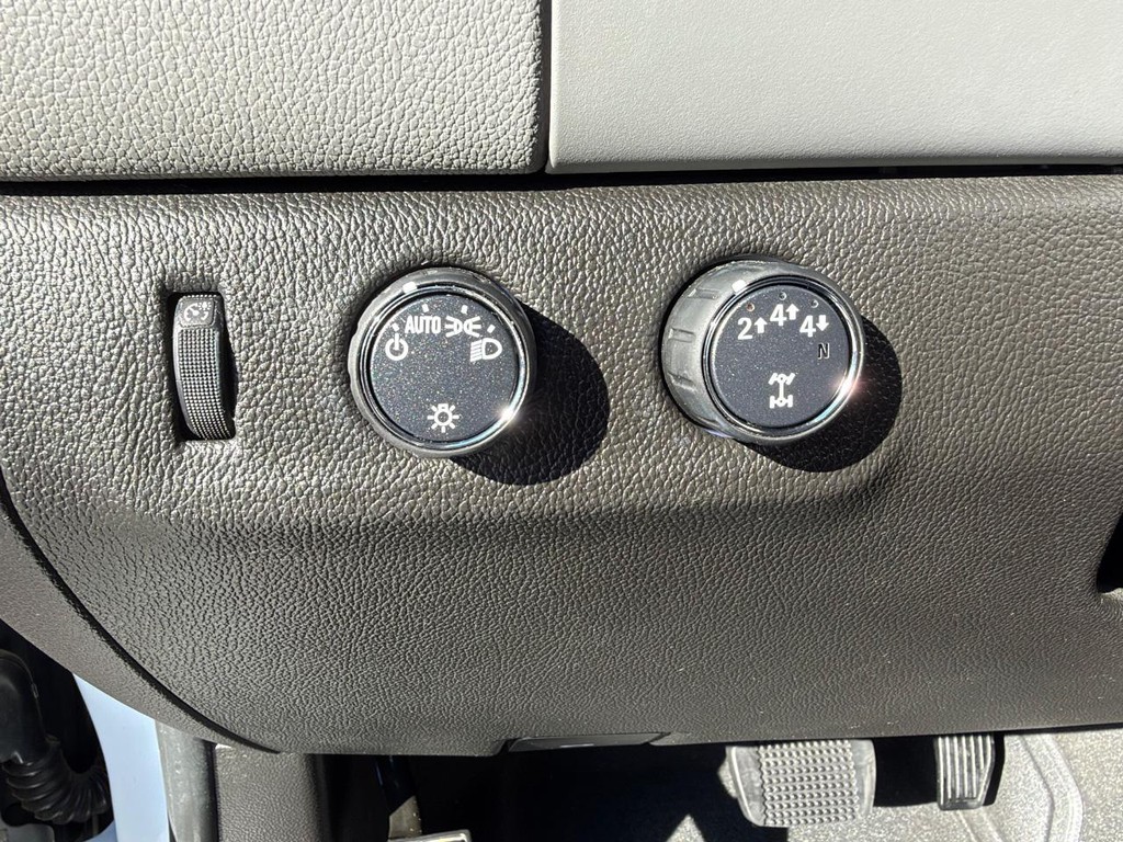Chevrolet Colorado Vehicle Full-screen Gallery Image 30
