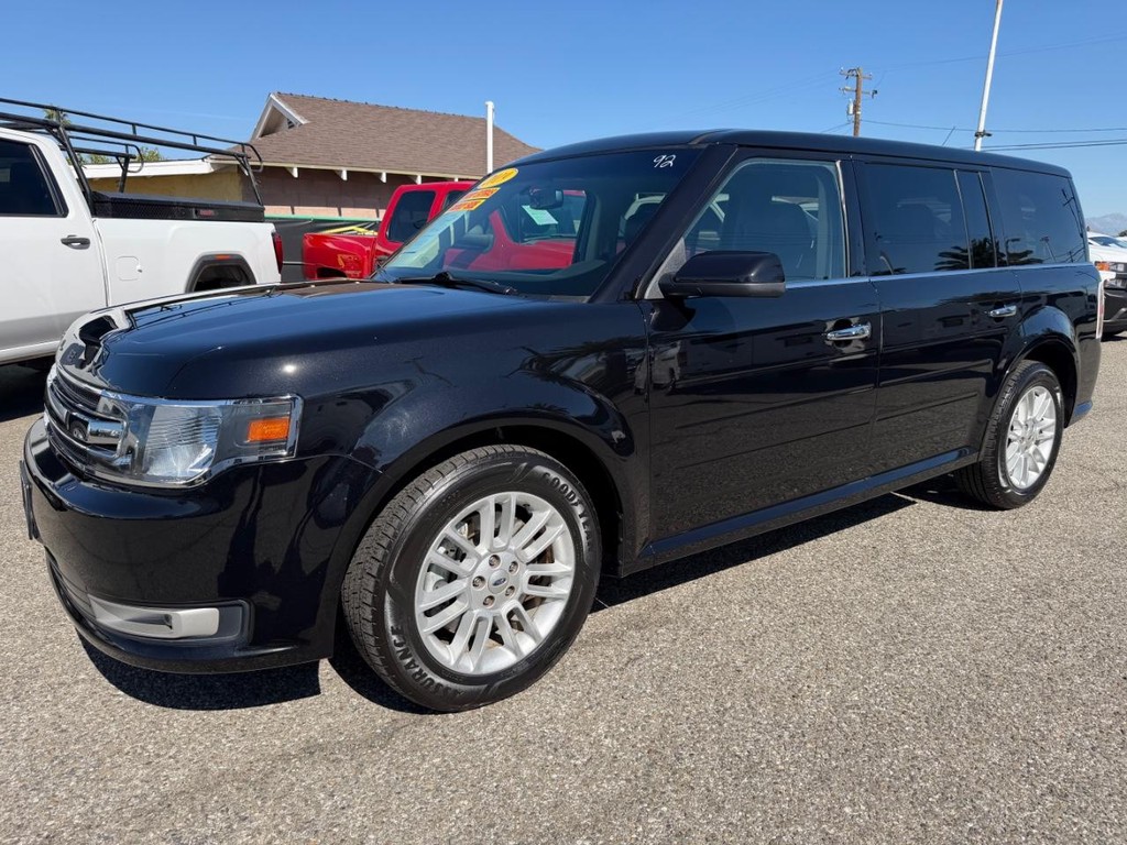 Ford Flex Vehicle Full-screen Gallery Image 12