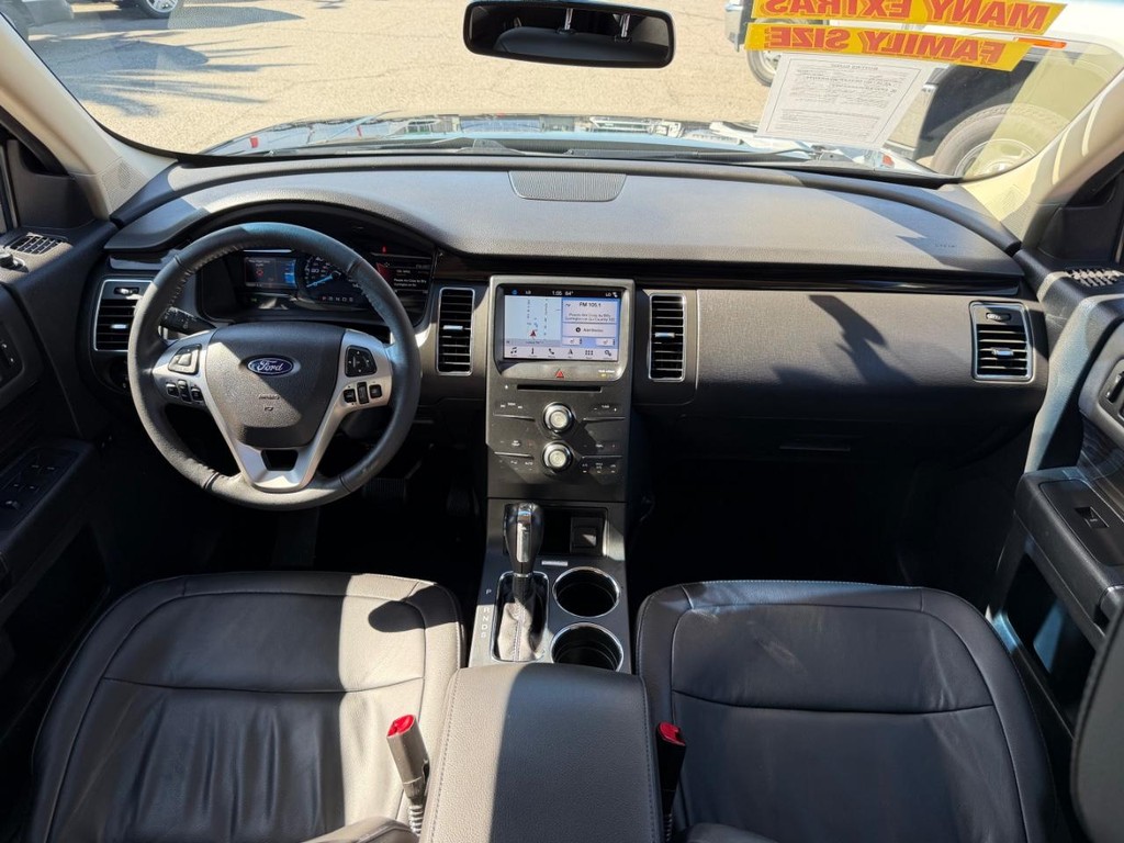 Ford Flex Vehicle Full-screen Gallery Image 23