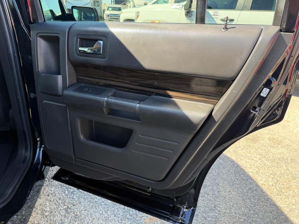 Ford Flex Vehicle Full-screen Gallery Image 42