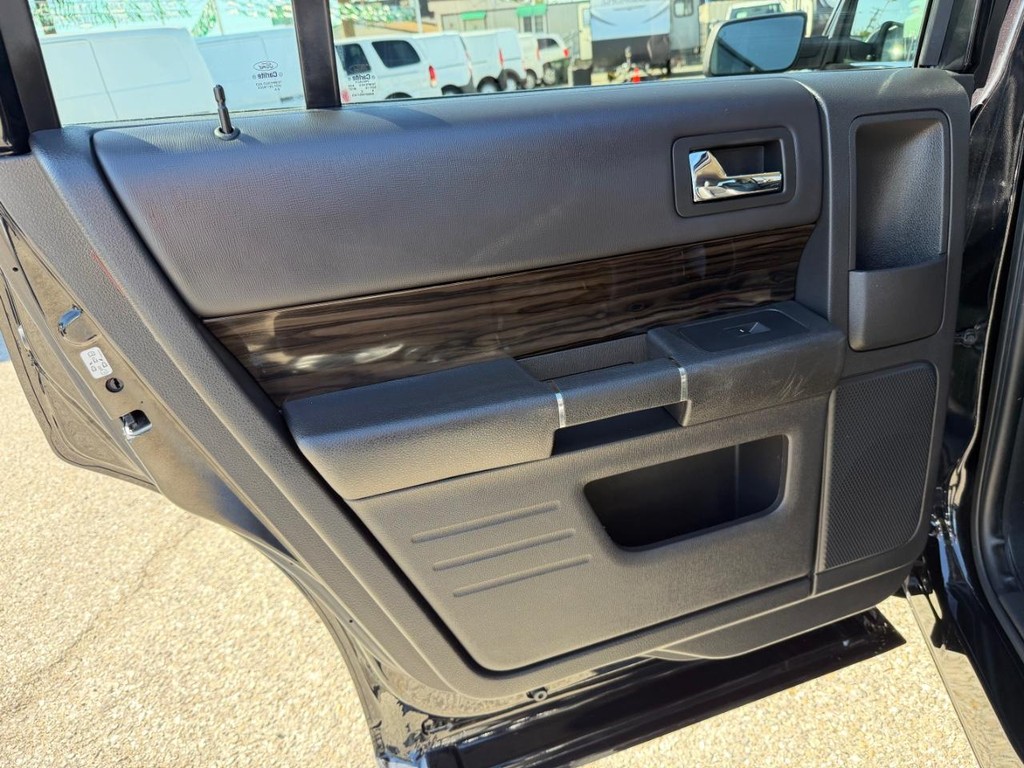 Ford Flex Vehicle Full-screen Gallery Image 45