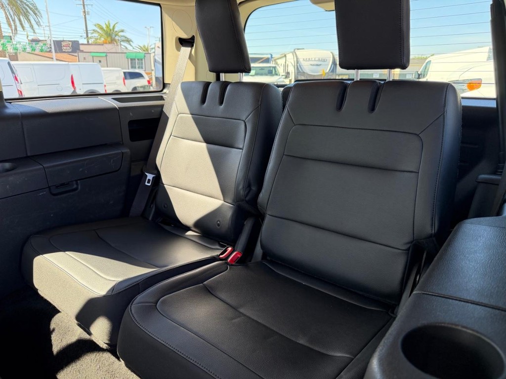 Ford Flex Vehicle Full-screen Gallery Image 47