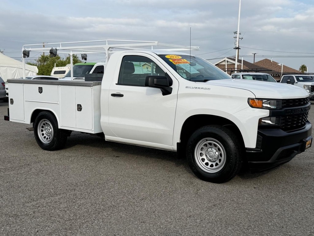 Chevrolet Silverado 1500 Vehicle Full-screen Gallery Image 03