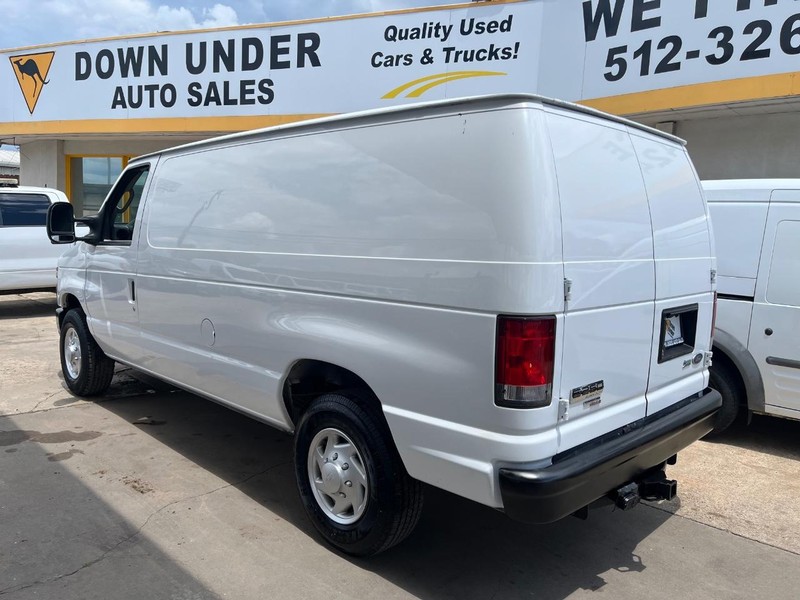 Ford Econoline Cargo Van Vehicle Image 06