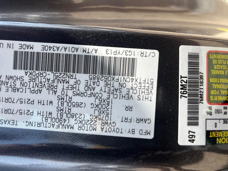 Toyota Tacoma Vehicle Image 13