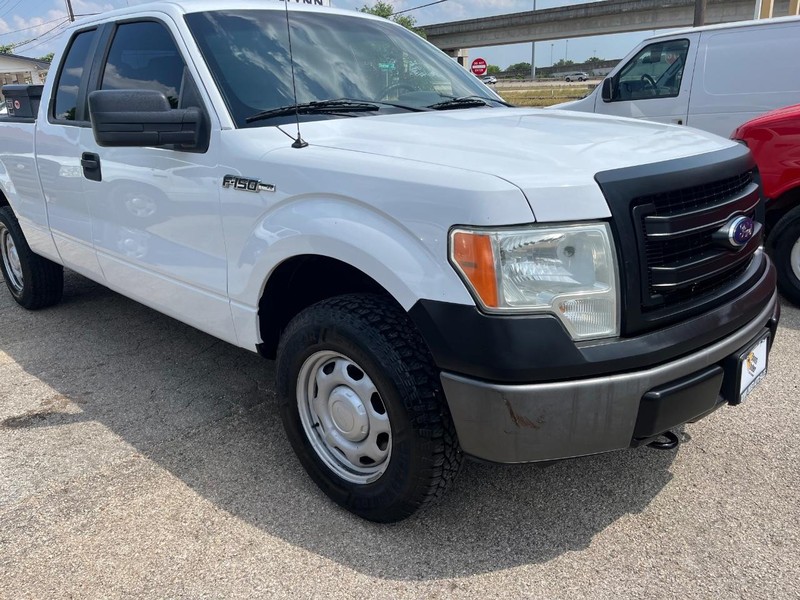 Ford F-150 Vehicle Image 03