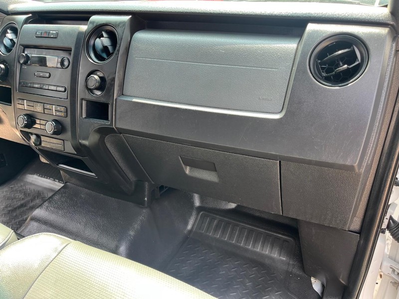 Ford F-150 Vehicle Image 10