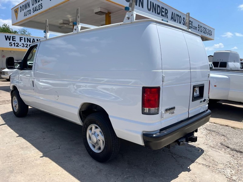 Ford Econoline Cargo Van Vehicle Image 06
