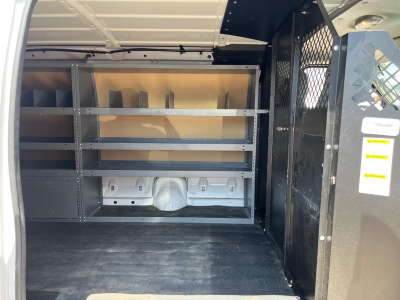 Ford Econoline Cargo Van Vehicle Image 10