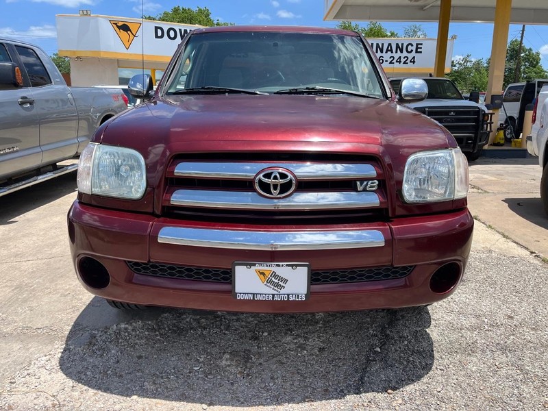 Toyota Tundra Vehicle Image 02