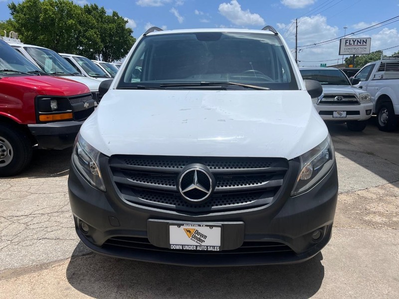 Mercedes-Benz Metris Cargo Van Vehicle Image 02