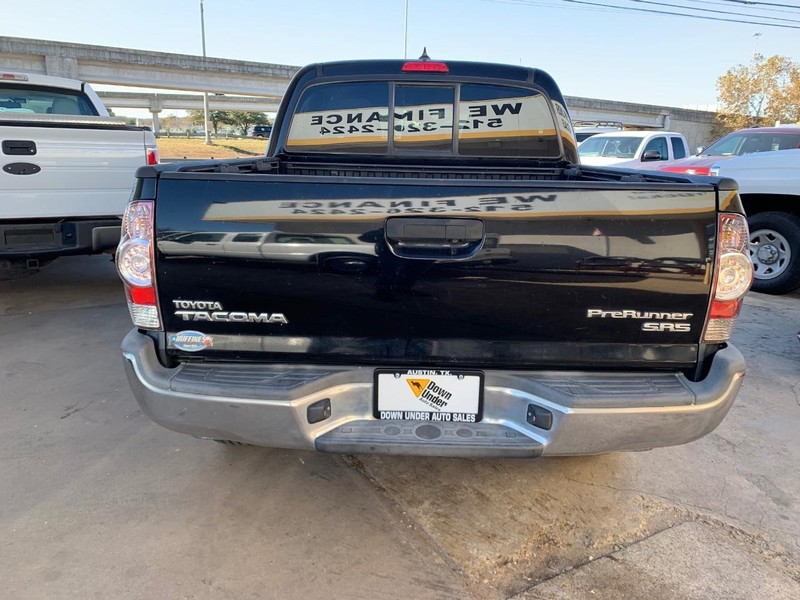 Toyota Tacoma Vehicle Image 06