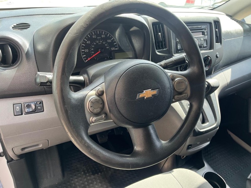 Chevrolet City Express Cargo Van Vehicle Image 09