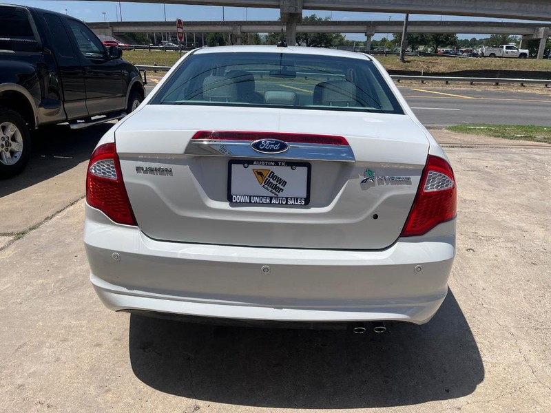 Ford Fusion Vehicle Image 05
