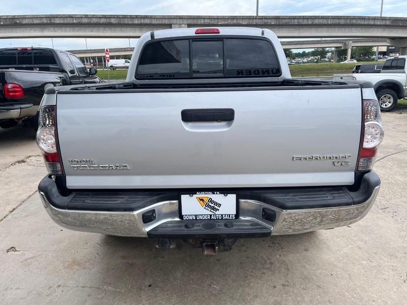 Toyota Tacoma Vehicle Image 04