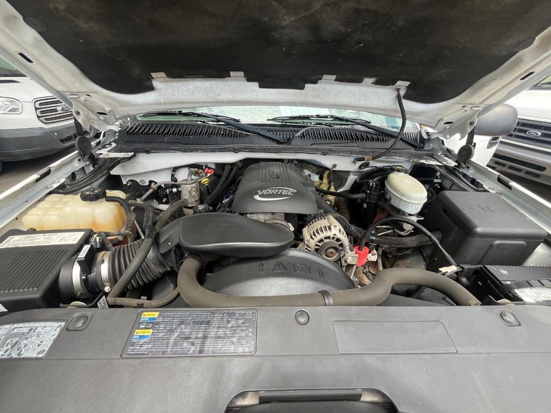Chevrolet Silverado 1500 Vehicle Image 05
