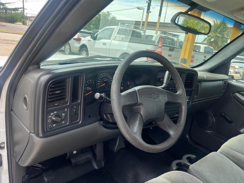 Chevrolet Silverado 1500 Vehicle Image 08