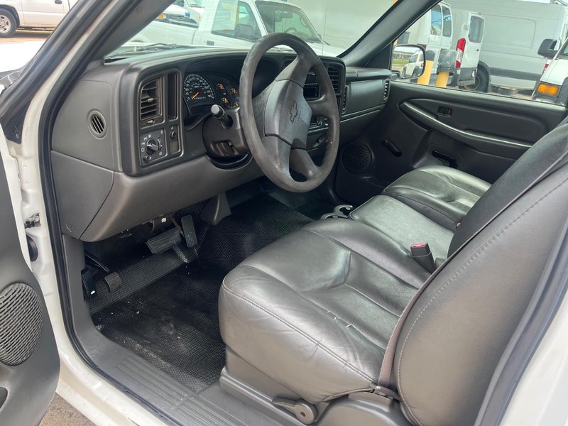 Chevrolet Silverado 1500 Vehicle Image 08