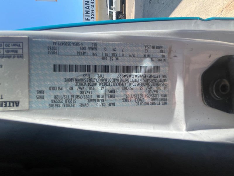 Ford Econoline Cargo Van Vehicle Image 09