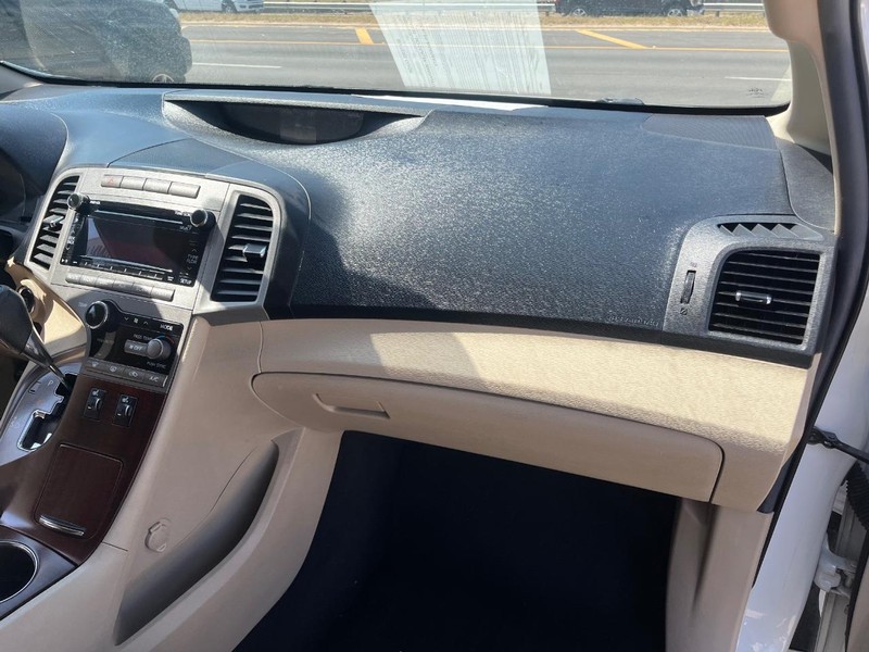 Toyota Venza Vehicle Image 07