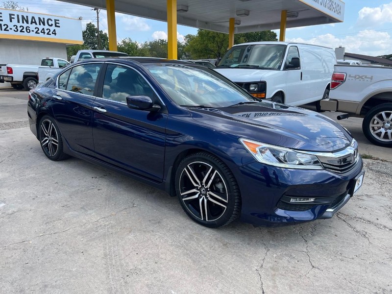 Honda Accord Sedan Vehicle Image 03