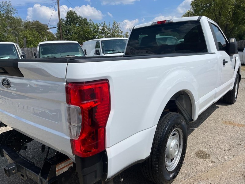 2017 Ford F-250 XL photo 4