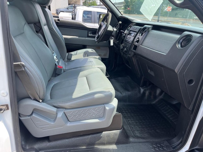 Ford F-150 Vehicle Image 10
