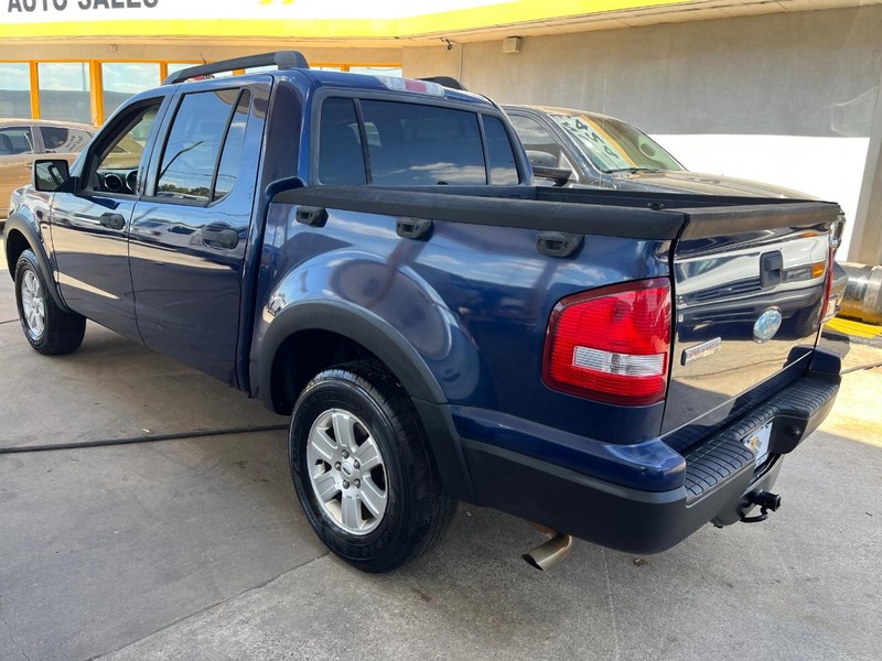Ford Explorer Sport Trac Vehicle Image 06