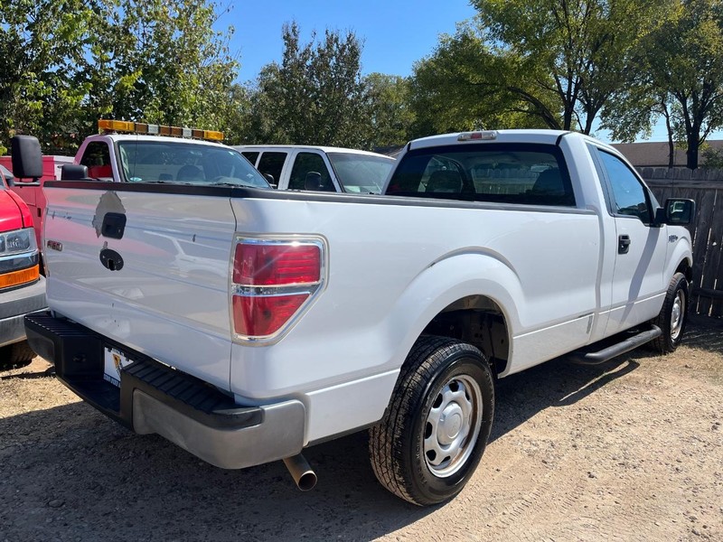 2010 Ford F-150 XLT photo 3