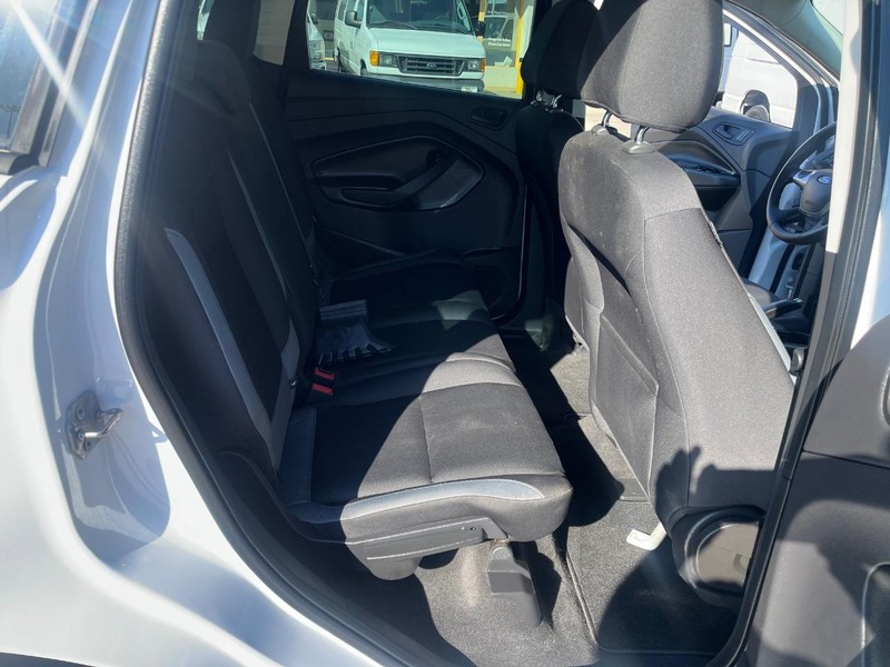 Ford Escape Vehicle Image 11