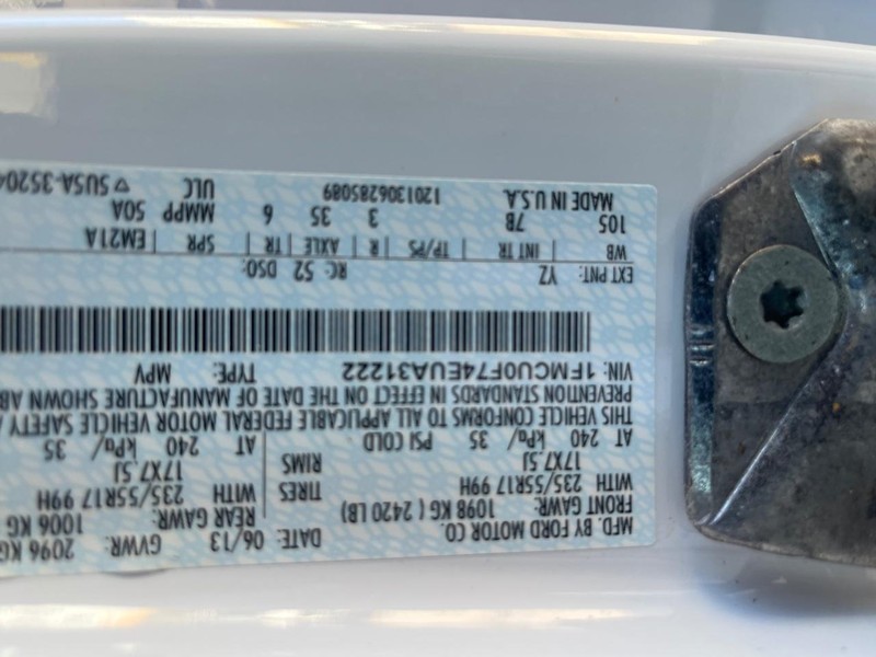 Ford Escape Vehicle Image 16