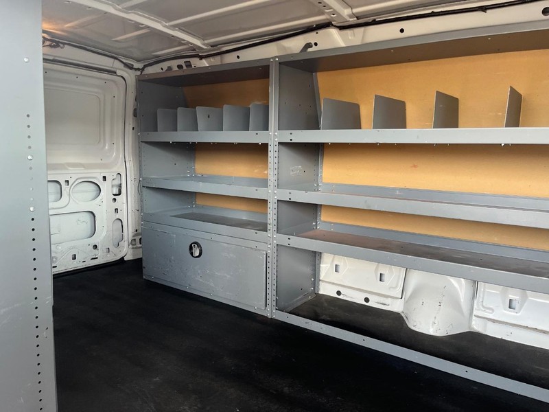 Ford Econoline Cargo Van Vehicle Image 09
