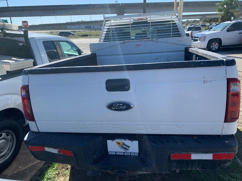 Ford Super Duty F-250 SRW Vehicle Image 05